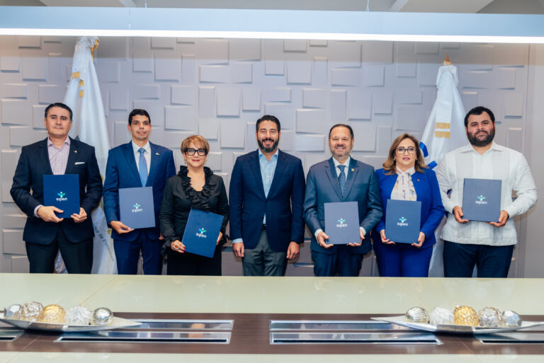 “Aquí Sabemos de Pensiones”: El sello de SIPEN que certifica a las empresas que promueven la educación en pensiones.