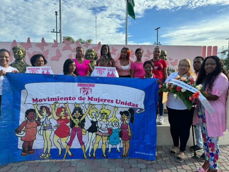Movimiento de Mujeres Unidas (MODEMU) conmemora Día Internacional de la Eliminación de la Violencia contra la Mujer