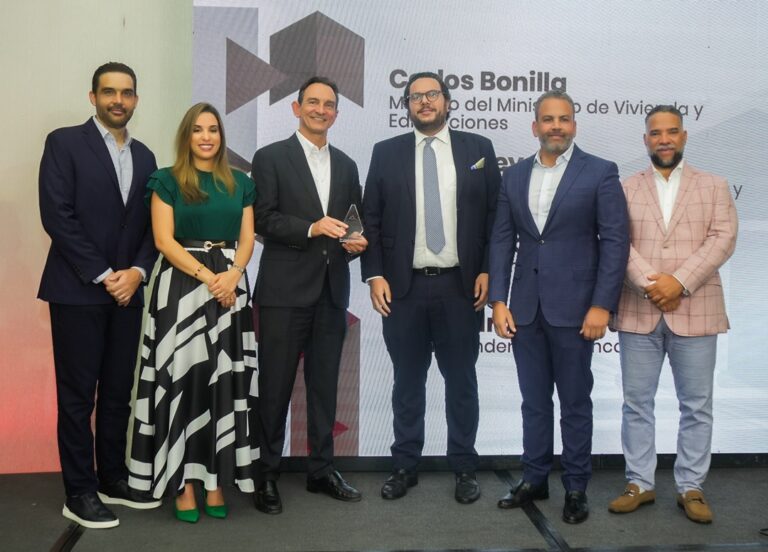 Una velada navideña para reconocer la excelencia en el sector construcción