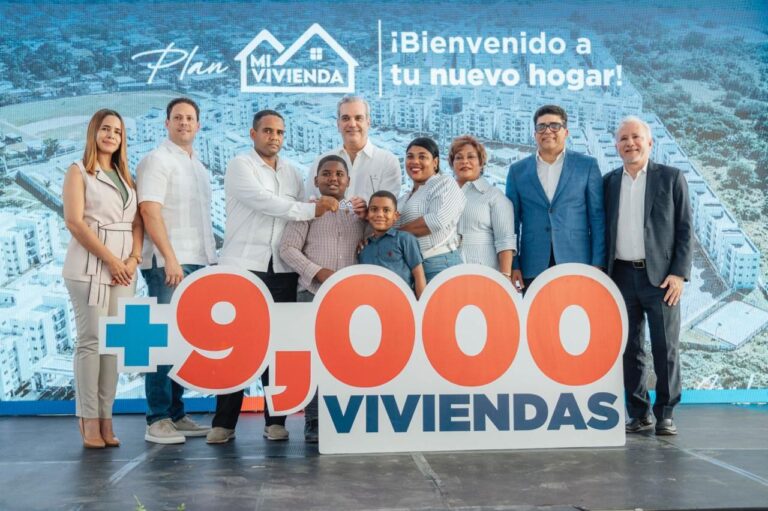 MIVED cierra año 2024 con récord de viviendas entregadas, construcción de centros universitarios y hospitales
