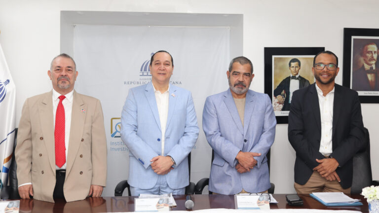 Minerd e Ideice presentan el programa «Fondos Concursables para la Investigación y Evaluación Educativa Transformadora»