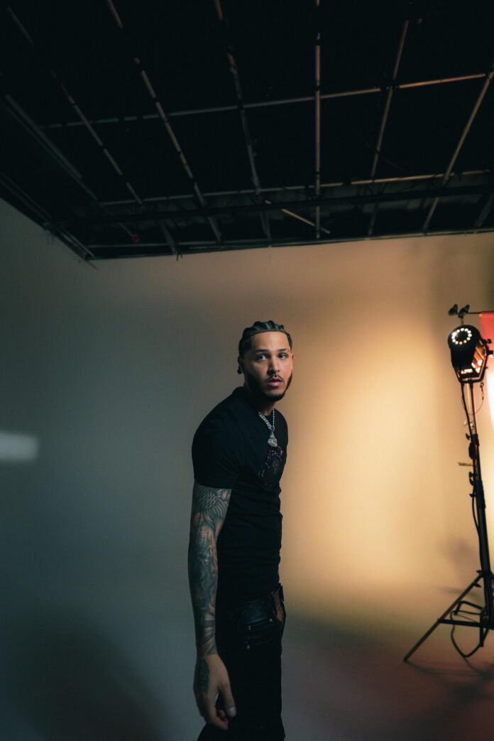 1- Roa, artista urbano puertorriqueño.