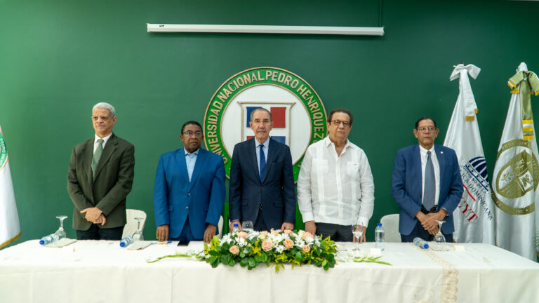 La UNPHU presenta cinco proyectos en el XVI Seminario de Investigación Científica e Investigación Tecnológica