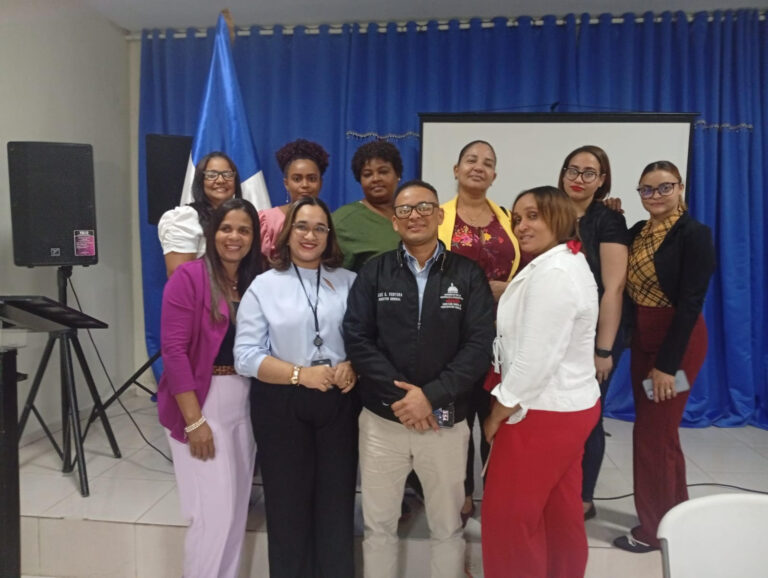 Director de Participación Comunitaria del Minerd encabeza mesa de diálogo en Cotuí