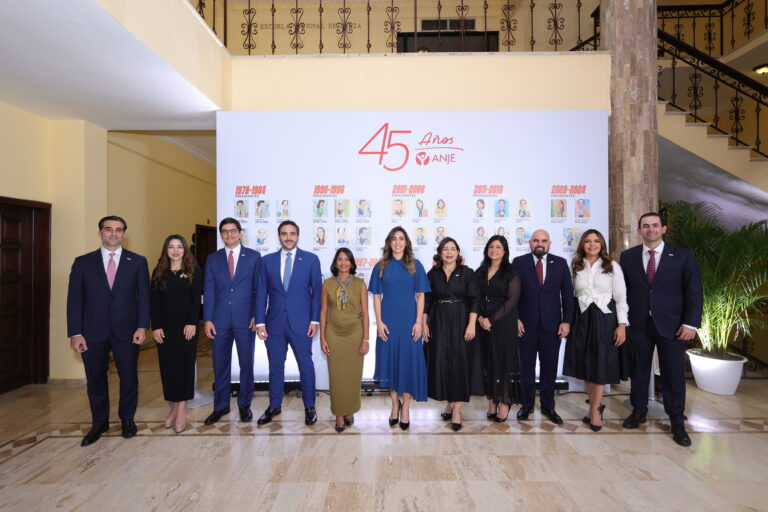 ANJE celebra sus 45 años destacando logros institucionales