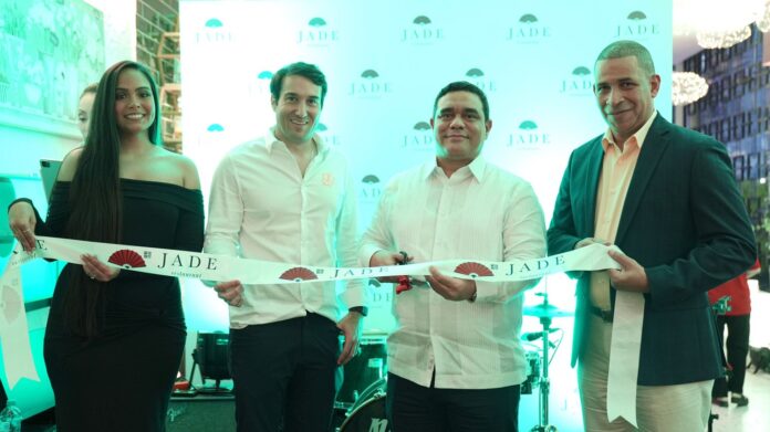 Principal, Cheily Sanchez, Salomón Cohen, Charlie García,Mario Soriano