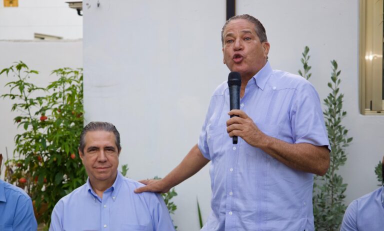 Carlos Pared Pérez: “Francisco Javier García es el futuro del partido”