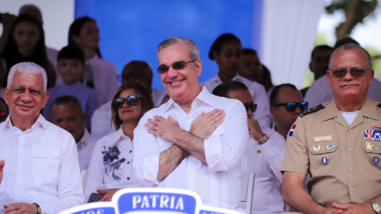 Presidente Abinader encabeza actos conmemorativos del 181 aniversario de la batalla del 19 de Marzo, en Azua
