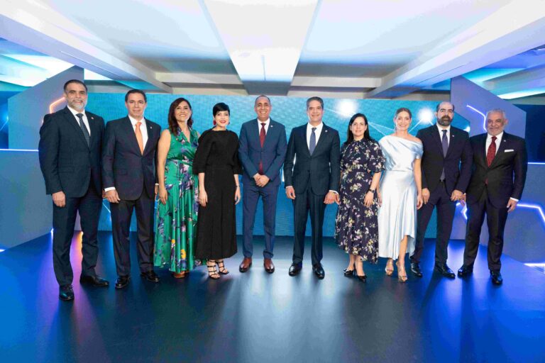 Seguros Reservas fortalece sus plataformas digitales al celebrar su vigésimo tercer aniversario