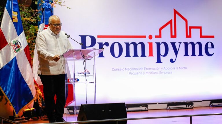 PROMIPYME entrega RD$215 millones en créditos a microempresarios en SDE
