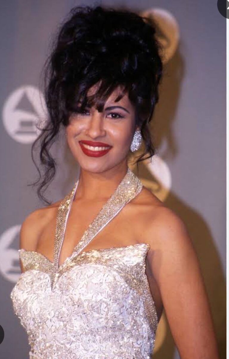 “Selena: 30 años después, su voz sigue cantando en el corazón del mundo”