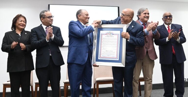 Dominicanos NY valoran reconocimiento de Cámara de Diputados a Cruz Eduardo