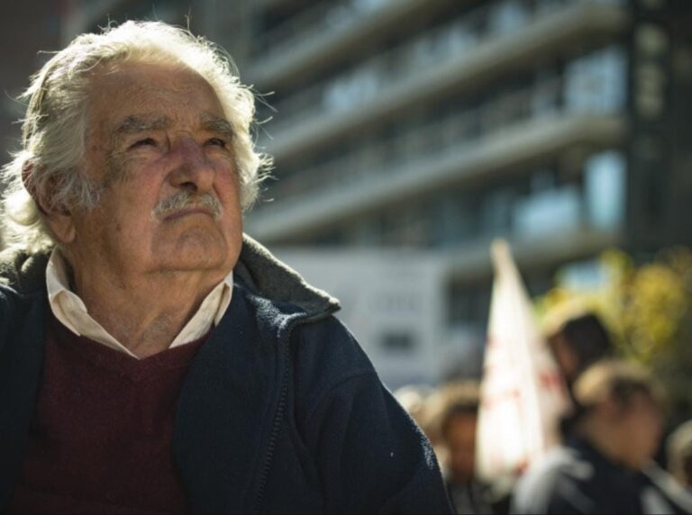 Frente Amplio lamenta muerte de Pepe Mujica