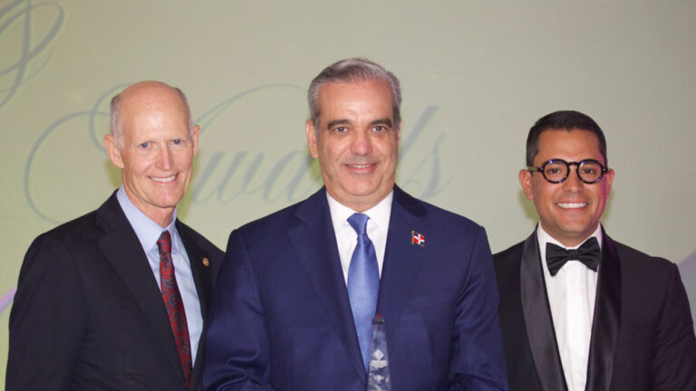 Senador Rick Scott aplaude visión del presidente Abinader: “Ha creado oportunidades para todos los dominicanos”